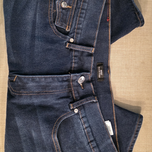 True Religion Men's Dark Indigo Straight Leg Jeans - Picture 3 of 4